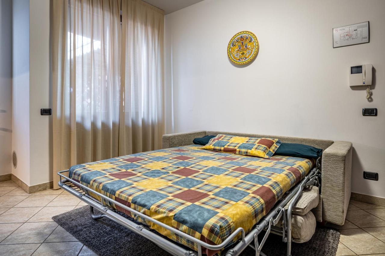 Casa Vacanze Arianna Rosia Bagian luar foto
