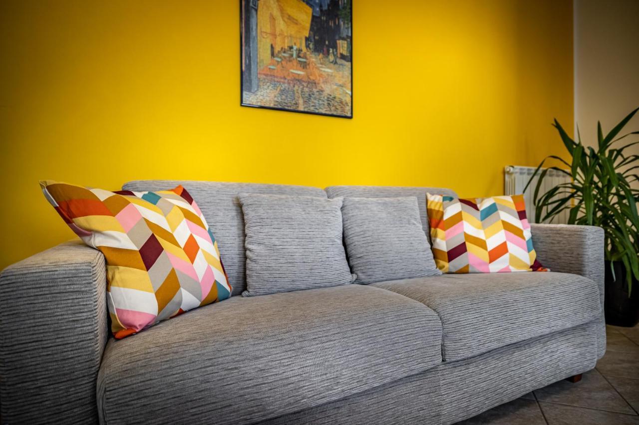 Casa Vacanze Arianna Rosia Bagian luar foto